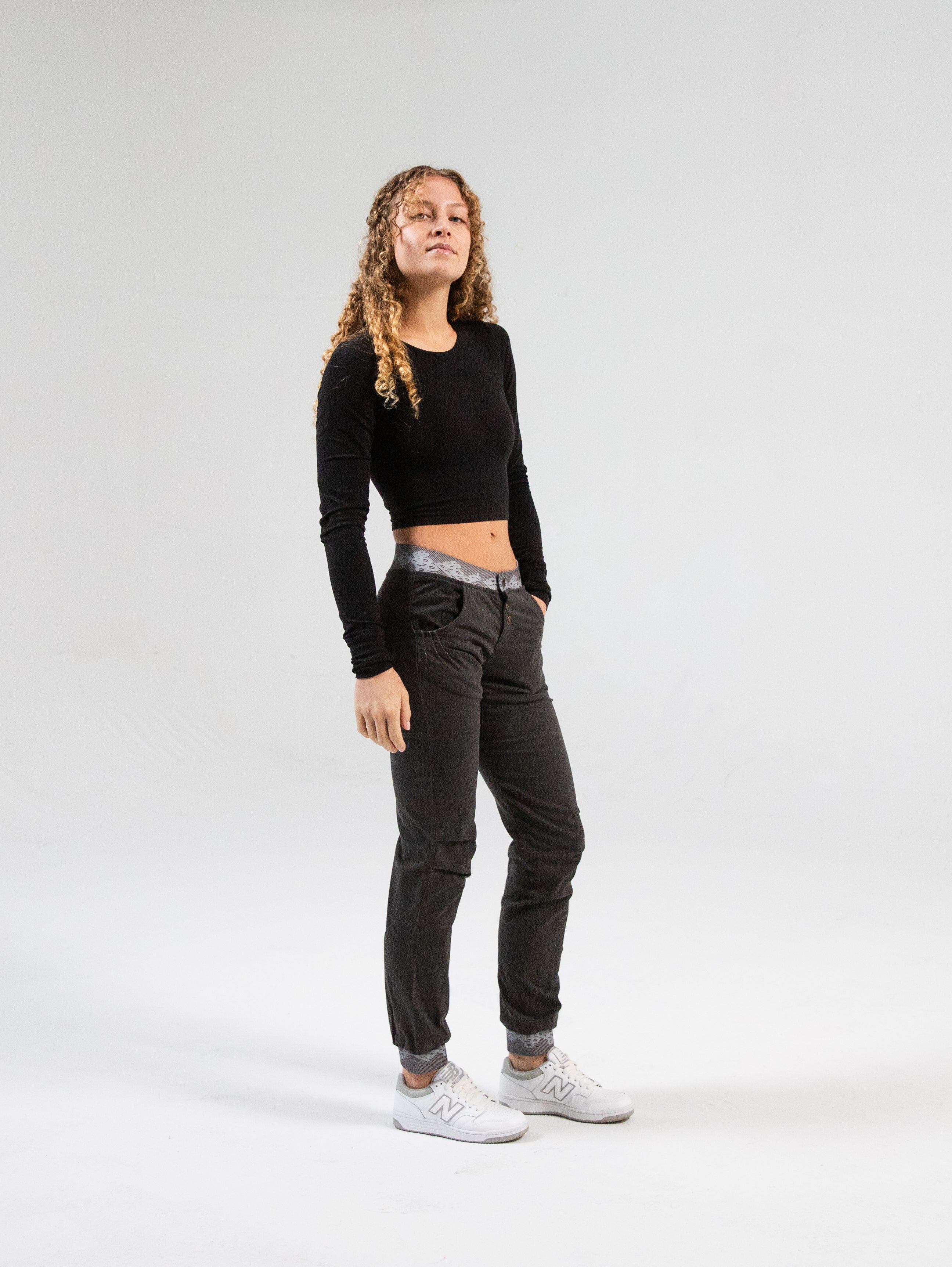 Nograd – climbingclothing.com